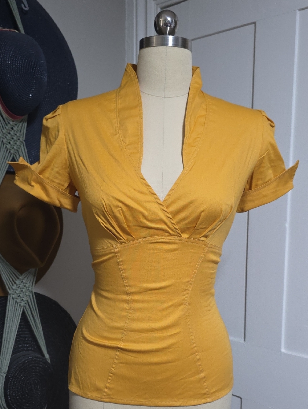 LAURA BYRNES Pinup Couture Sean Top in Marigold sz S